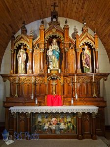 Altar in Holy Rosary